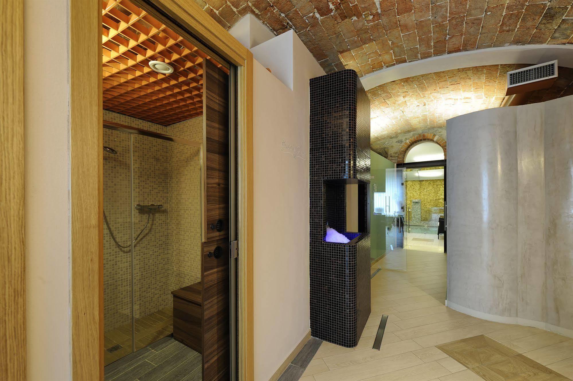 Hotel Bertusi Porretta Terme Ngoại thất bức ảnh