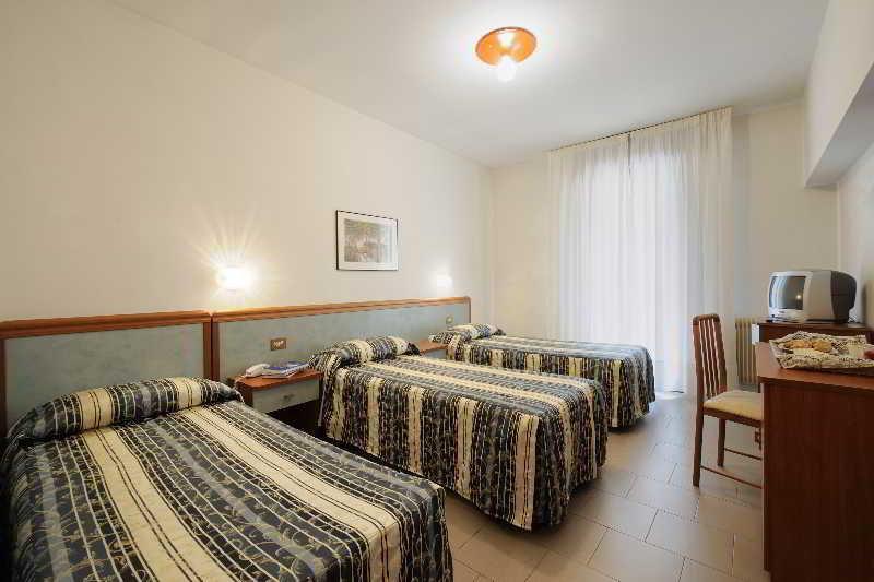 Hotel Bertusi Porretta Terme Ngoại thất bức ảnh