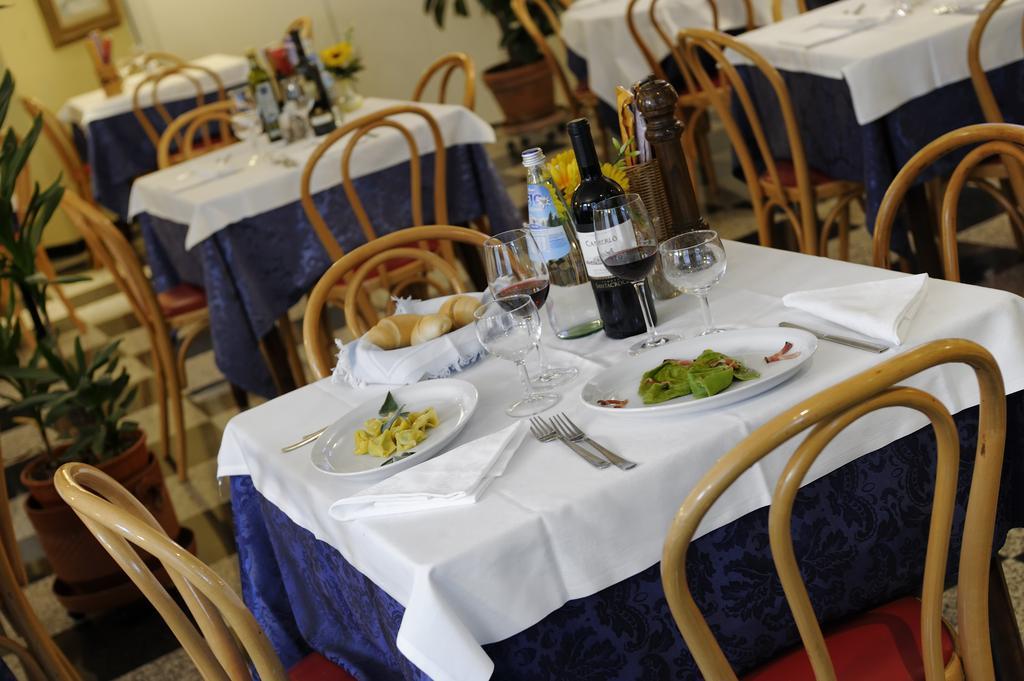 Hotel Bertusi Porretta Terme Ngoại thất bức ảnh